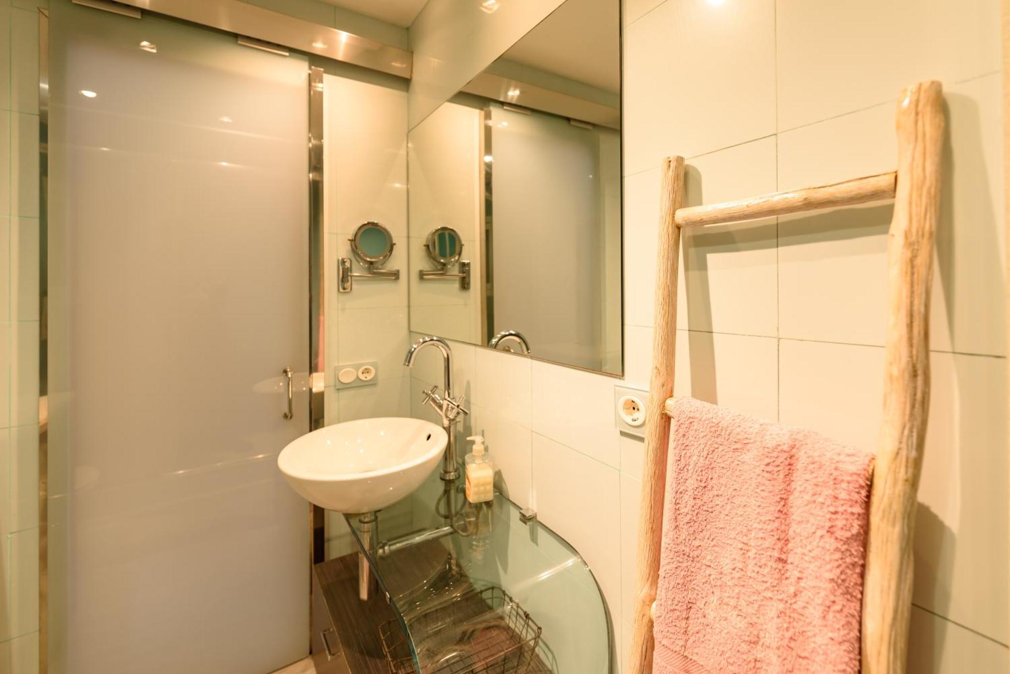 Apartamento Reisol Castelldefels Eksteriør billede